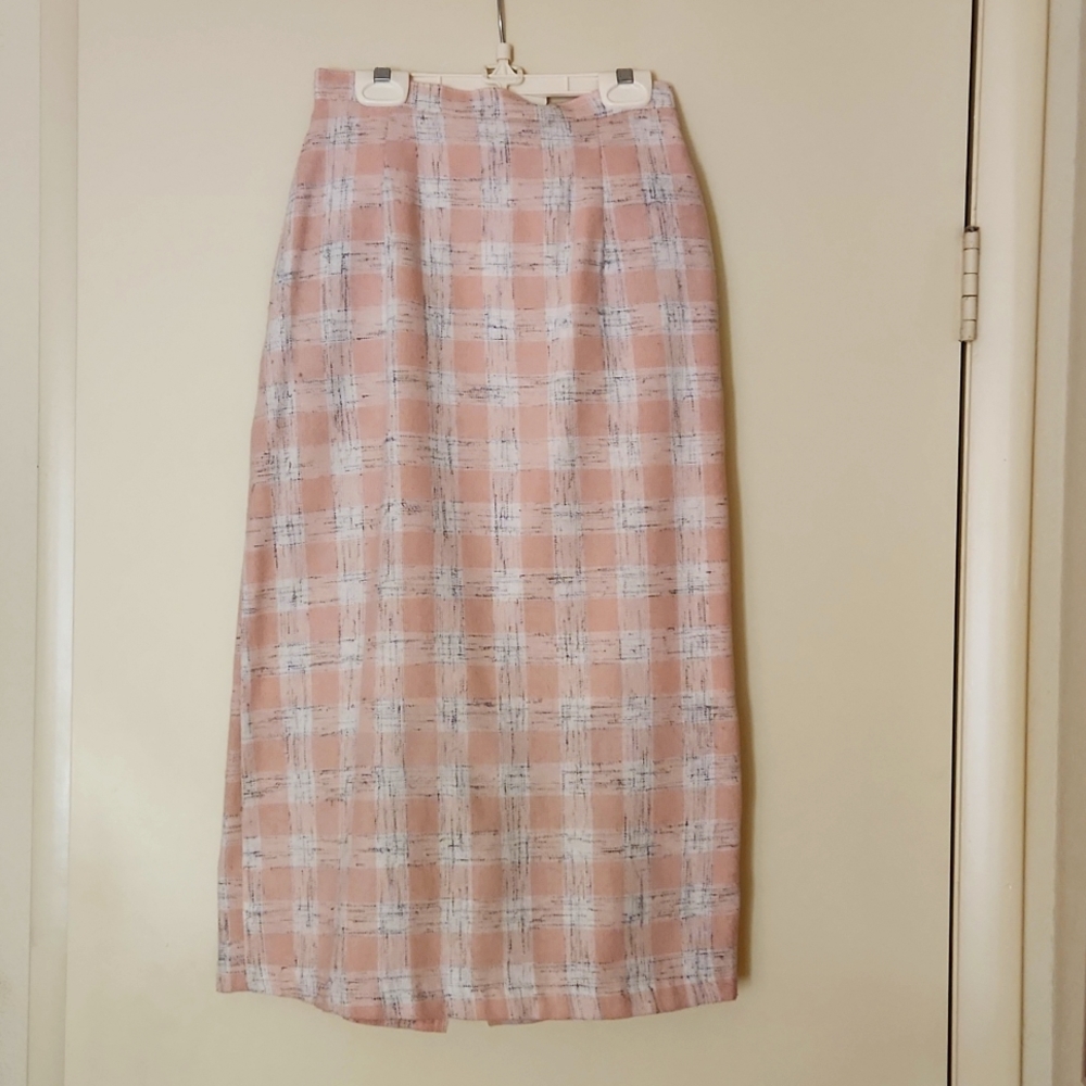 Wool skirt